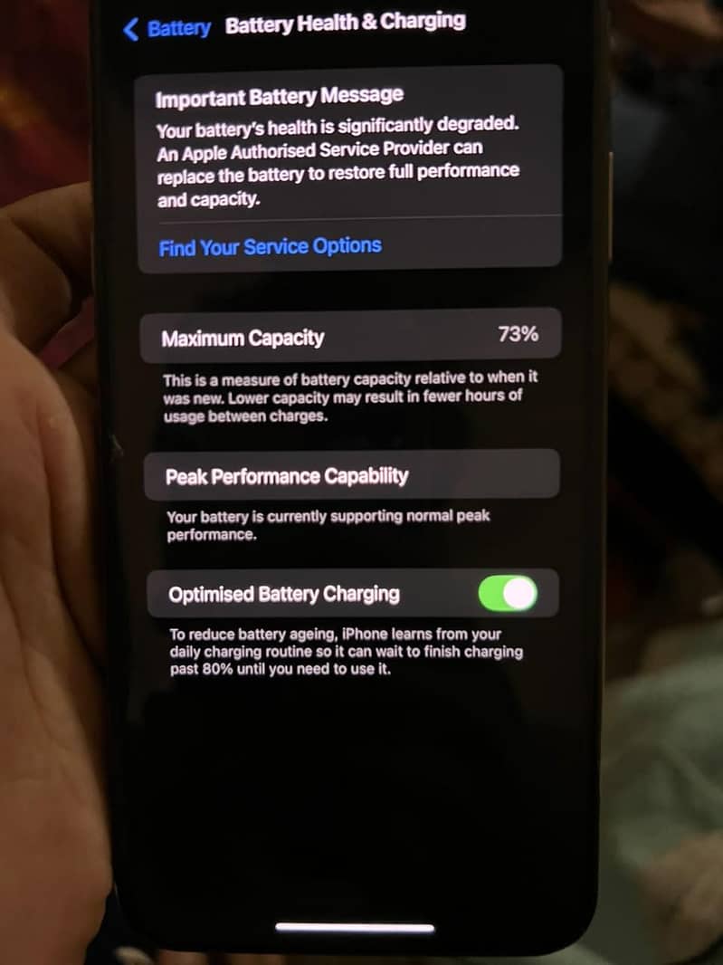 Apple iPhone XS Max 3