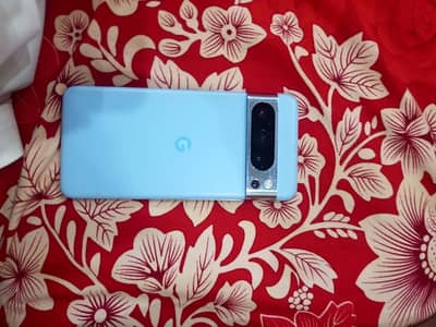 Google Pixel 8 Pro