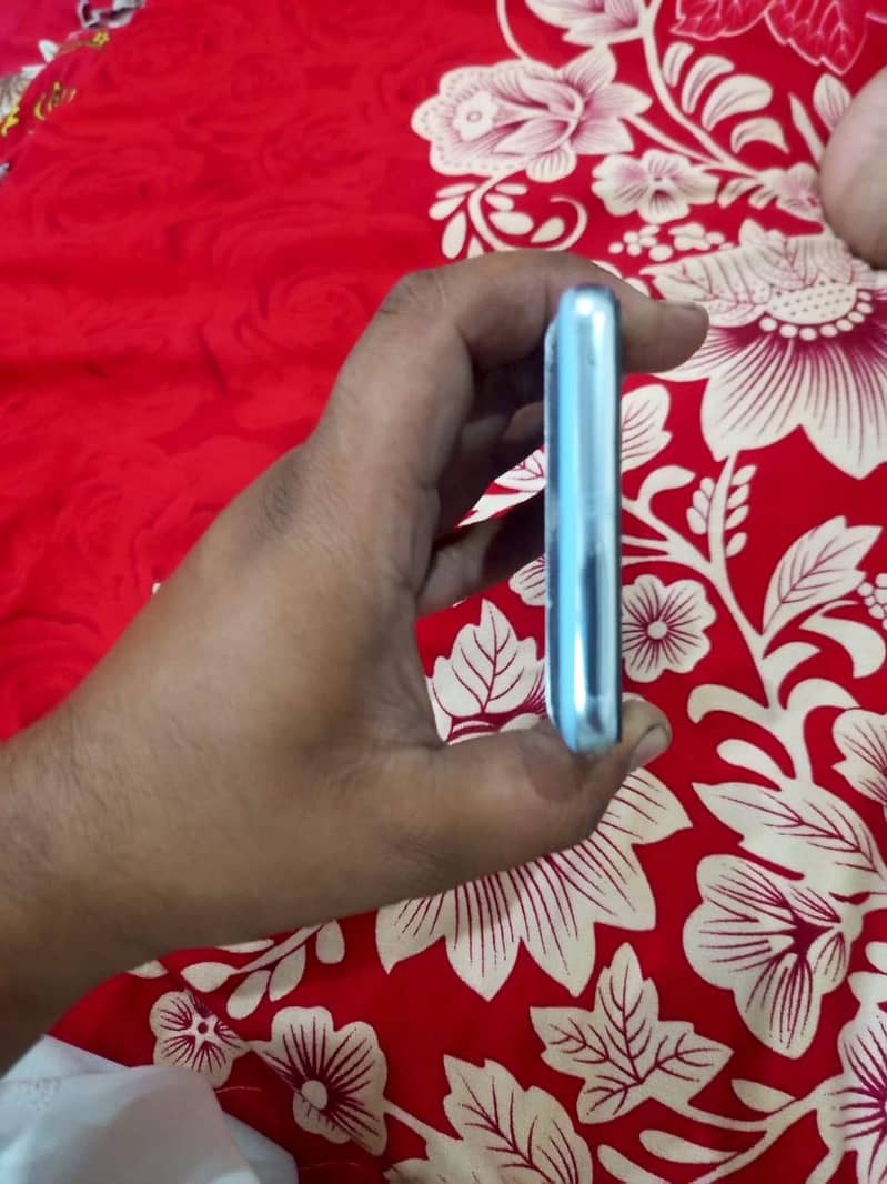 Google Pixel 8 Pro 3
