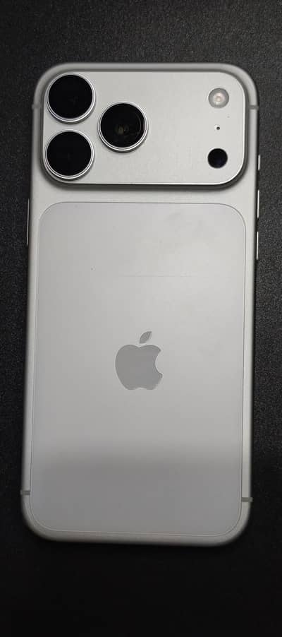 Apple iPhone 17 Pro Max FU Lush Condition