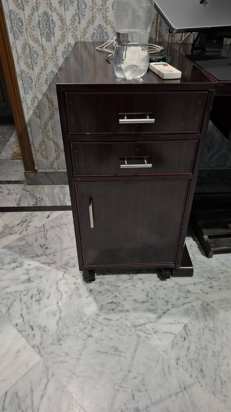Custom L-Shaped Computer Desk 3