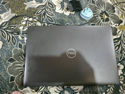 Dell latitude 5300 i7 8th Gen  touch and keypad 8Gb ram
