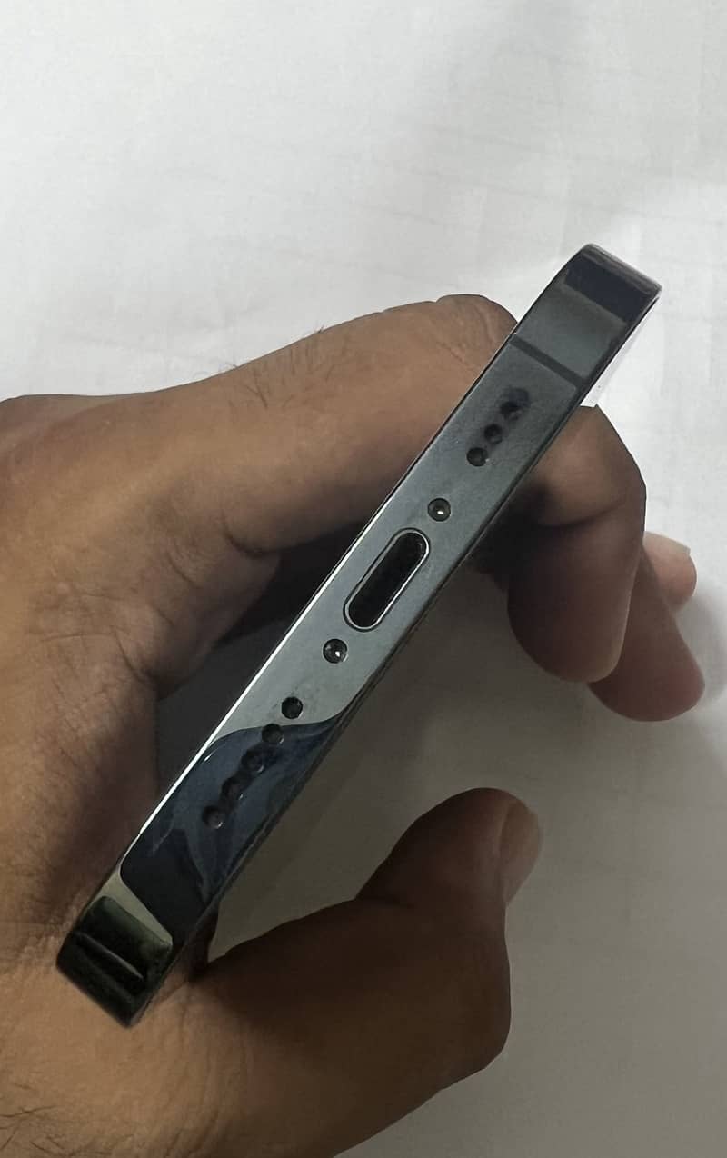 Iphone 12 pro 1