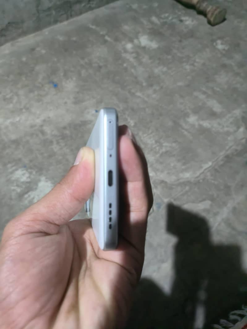 Realme Neo7 4