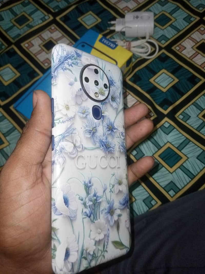 Tecno Spark 6 1