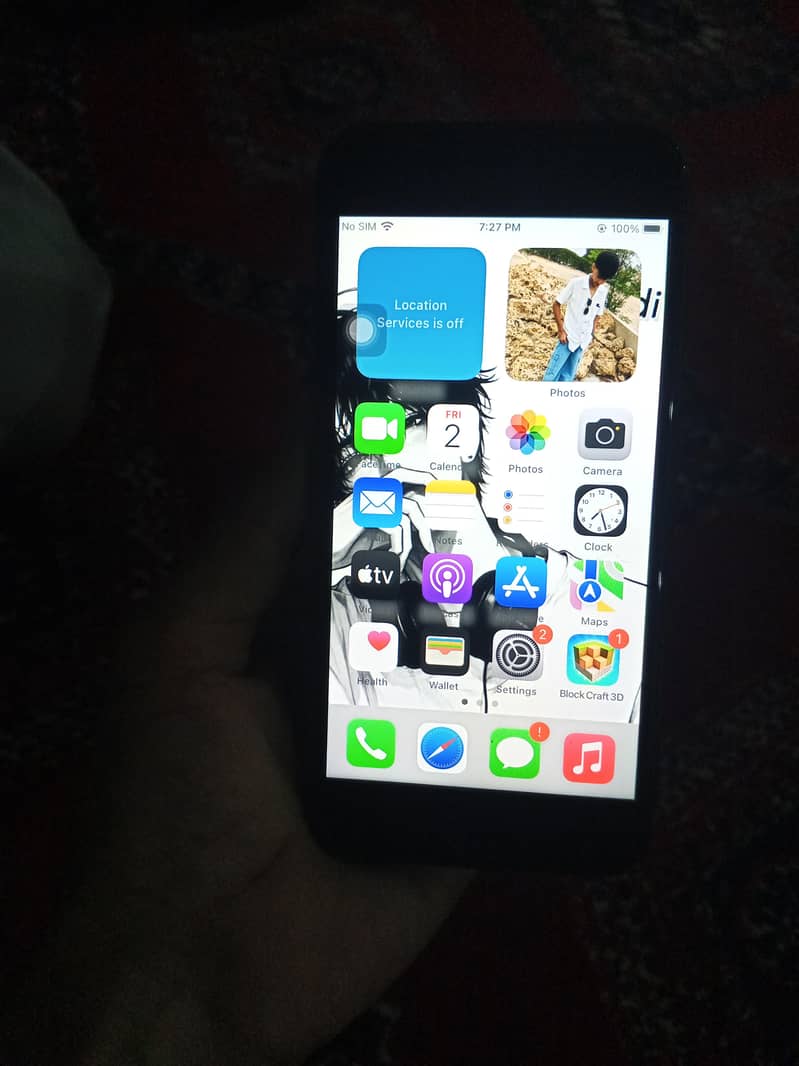 Apple iPhone 8 1