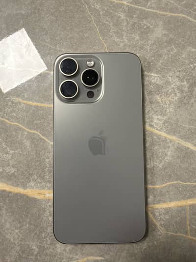 iPhone 15 Pro Max – 256GB – Natural Titanium