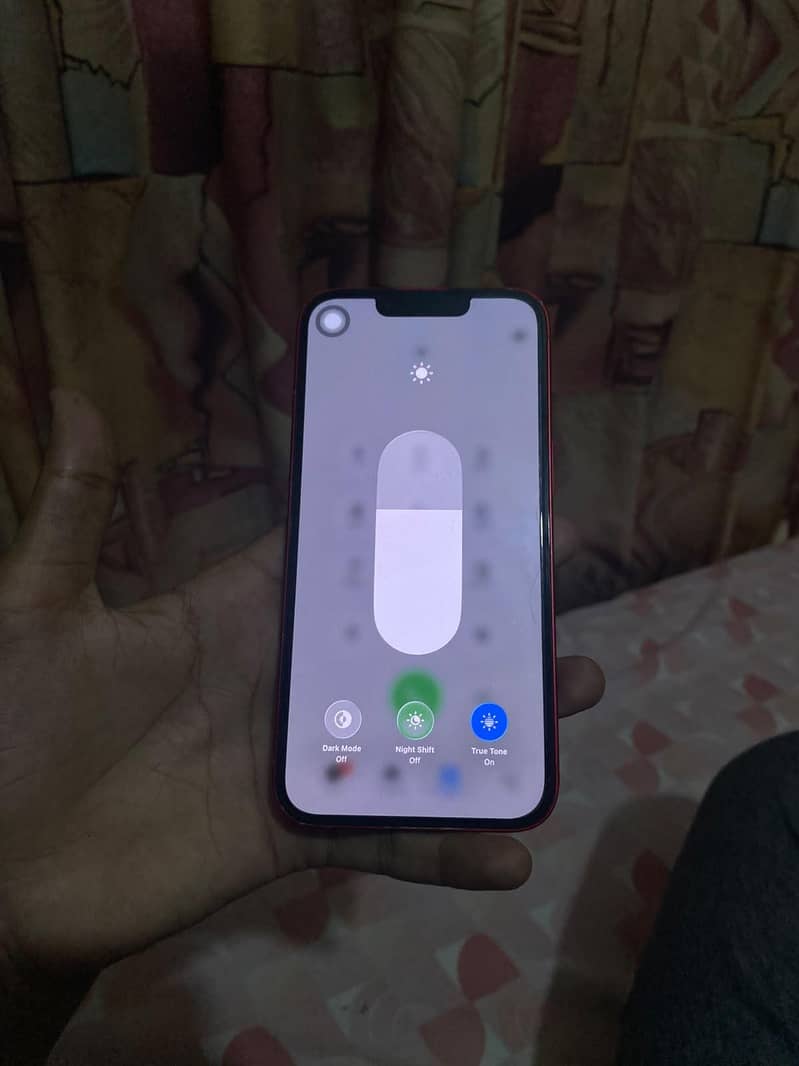 Apple iPhone 13 2