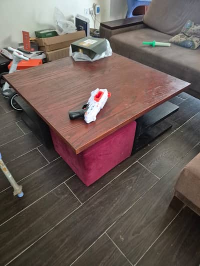 Interwood L shaped sofa and table