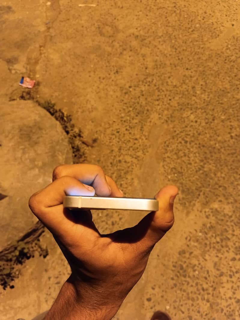 Apple iPhone 12 mini 5