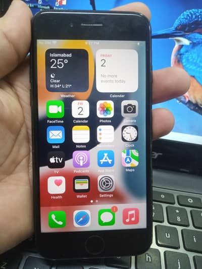 Apple iPhone 7