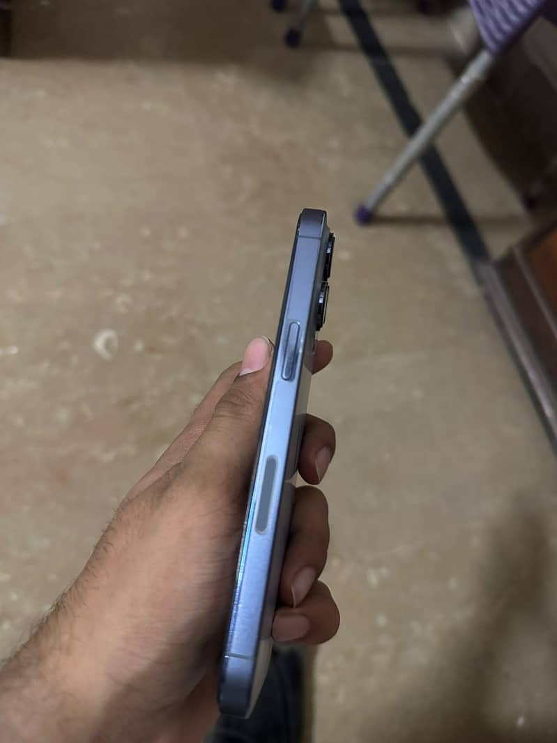 Apple iPhone 13 Pro 6
