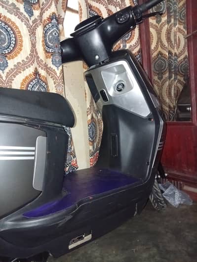 revoo scooty for urgent sale 2026
