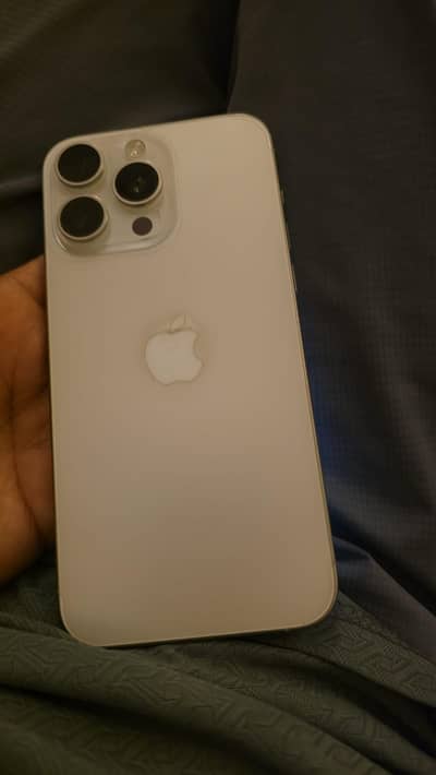 Apple iPhone 15 Pro Max
