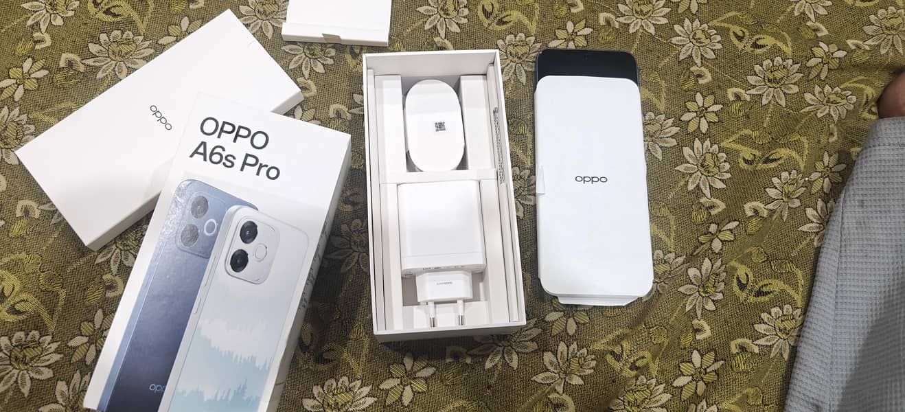 OPPO A6s 0