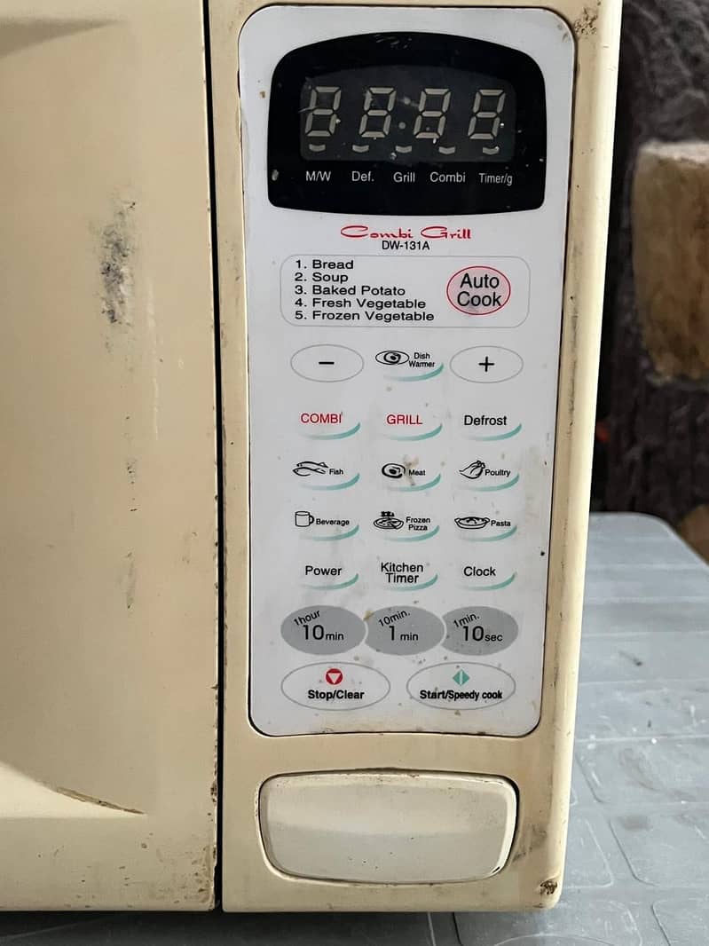 Dawlance Microwave Oven 7