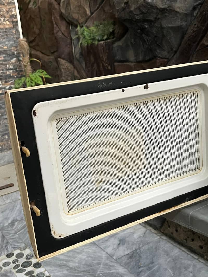 Dawlance Microwave Oven 11
