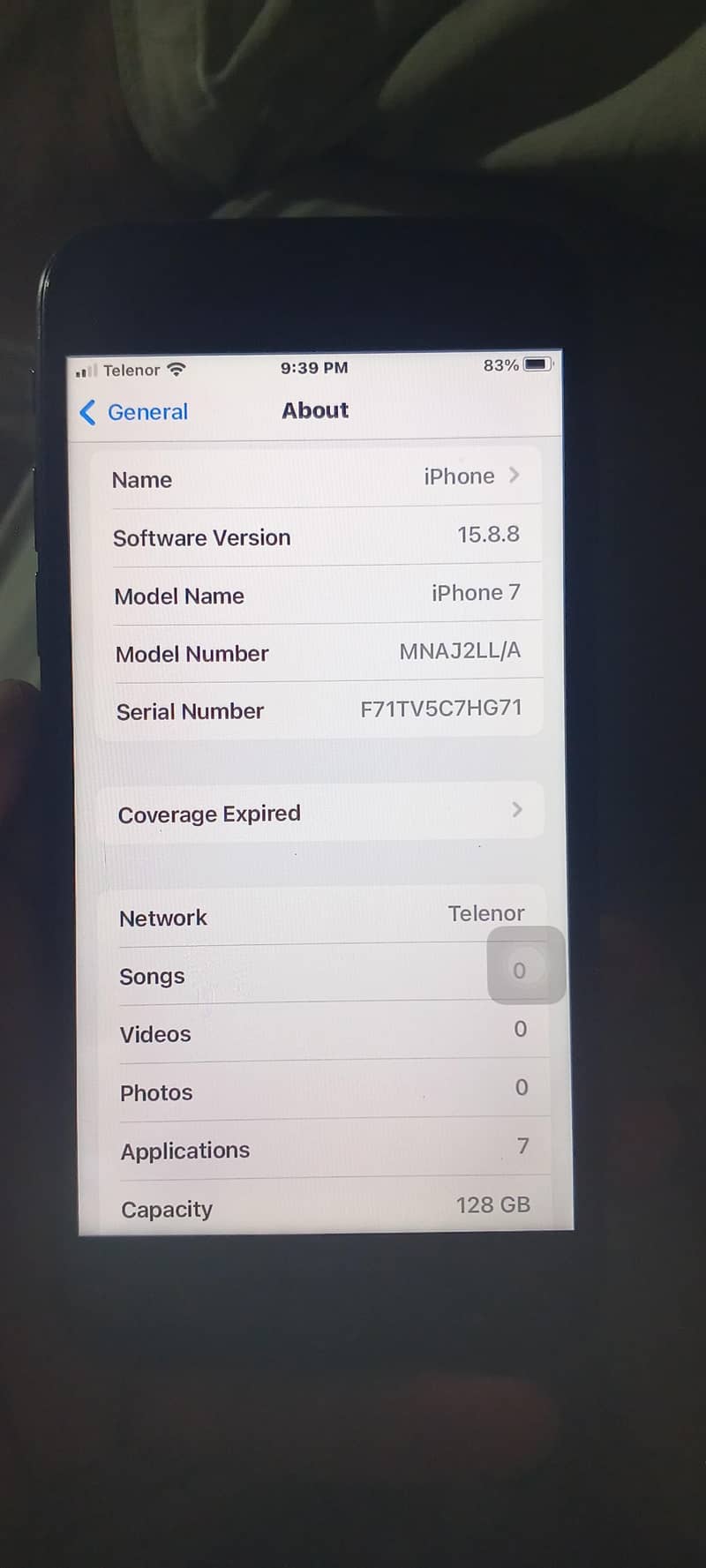 Apple iPhone 7 3