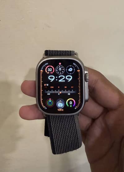 Apple Watch Ultra 2 Natural Titanium | 98% Battery | 10/10 Condition