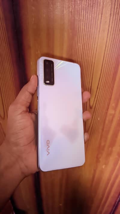 Vivo Y20