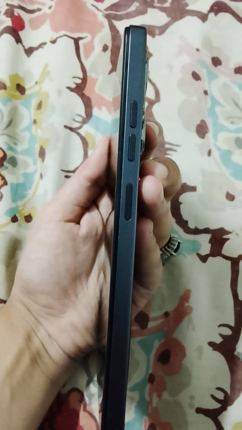 Tecno Spark 20 5