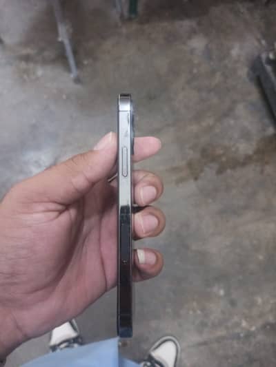 Apple iPhone 12 Pro