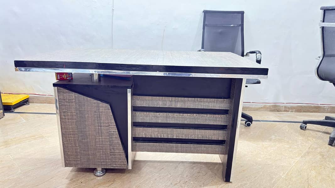 Office Computer Table 0