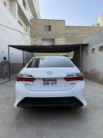 Toyota Corolla Altis 2021 black room