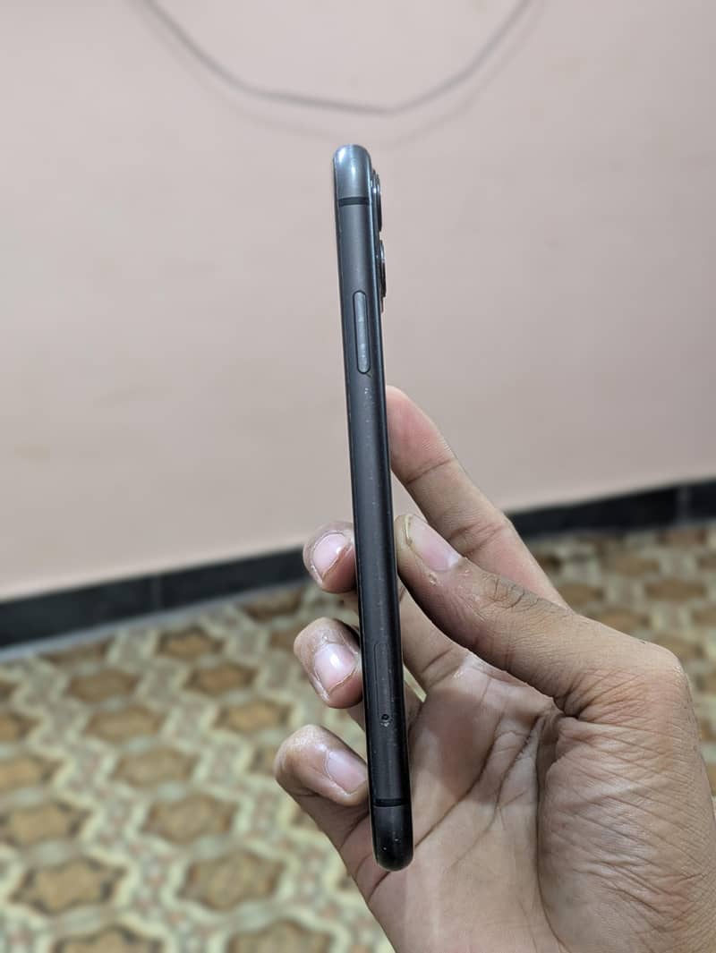 Apple iPhone 11 2