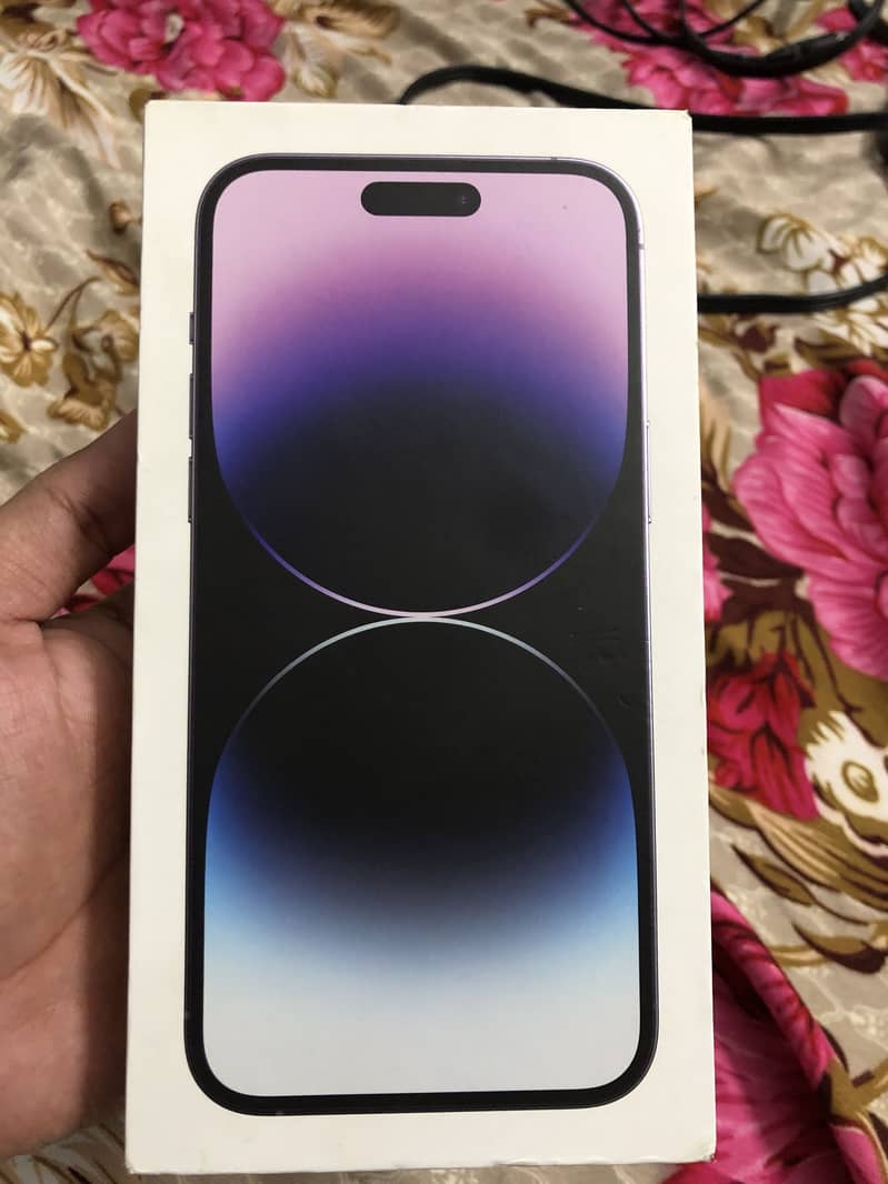 Apple iPhone 14 Pro Max 1