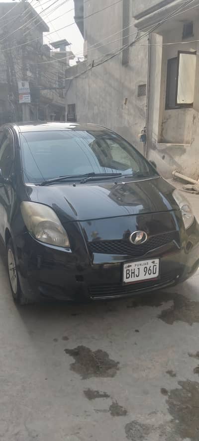 Toyota Vitz 2009/12 totel company pack