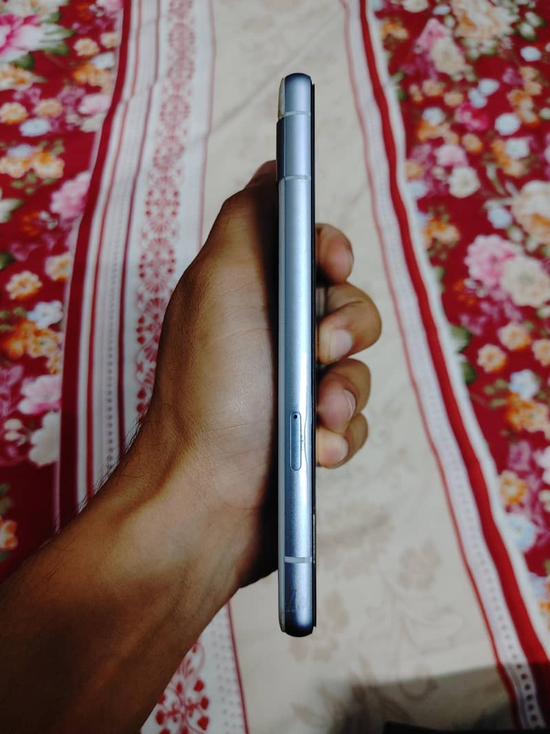 Google Pixel 7a 2