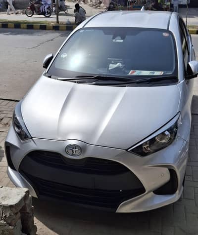 Toyota Yaris 2025 / 21 Model