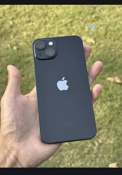 Apple iPhone 13