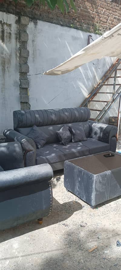 5 Seater brand new sofa