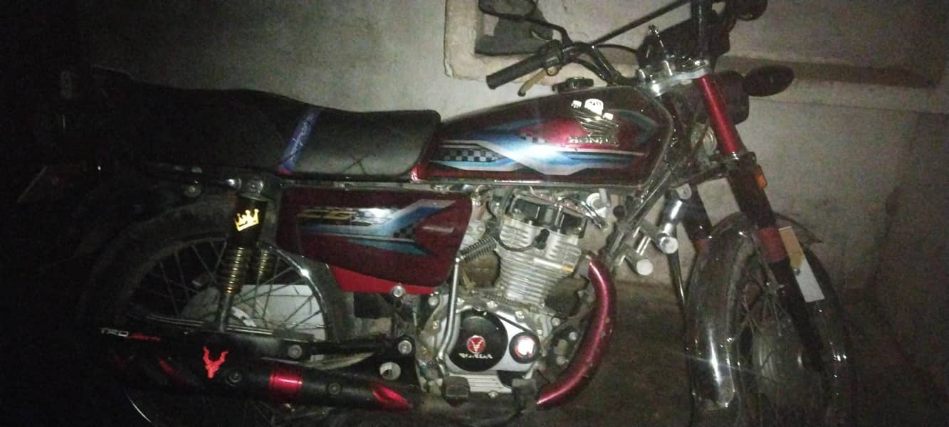 CG 125 0