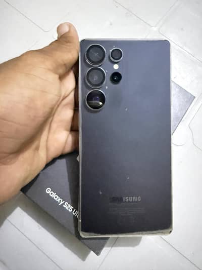 Samsung Mobile S25 Ultra