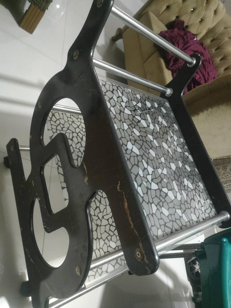 tea trolly 0