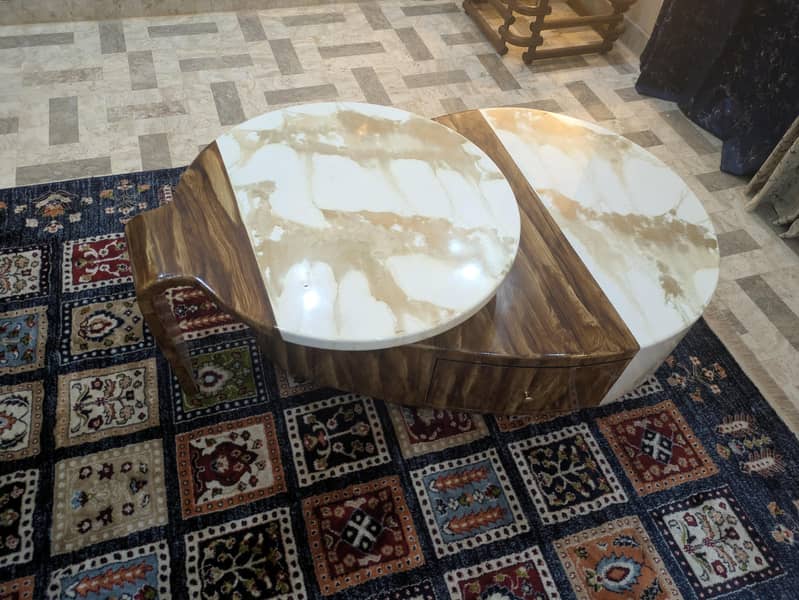 coffee table 0