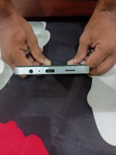 Samsung Mobile A06