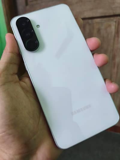 Samsung Galaxy A56 5G ( 12 GB, 256 GB )