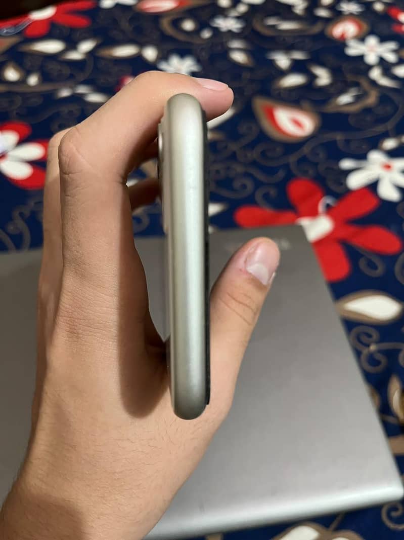 iphone 11 jv 4
