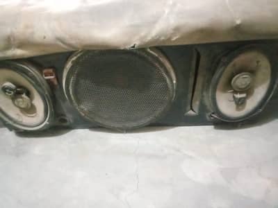 deck ampilifer of rikshaw and also use in cars(used)