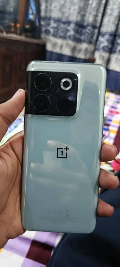 One Plus 10T