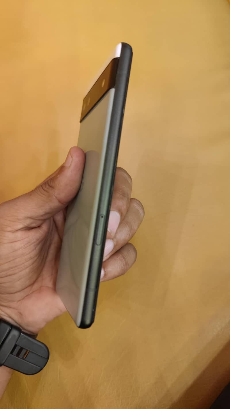 Google Pixel 6a 2