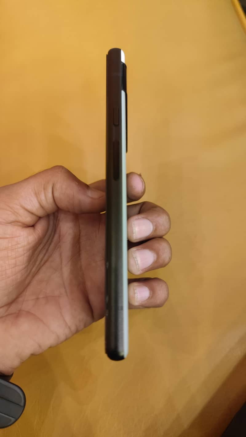 Google Pixel 6a 4