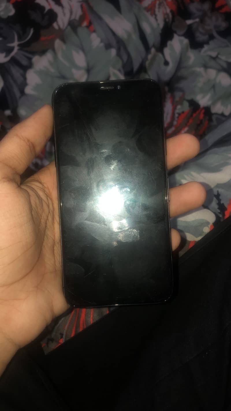 Apple iPhone X 1