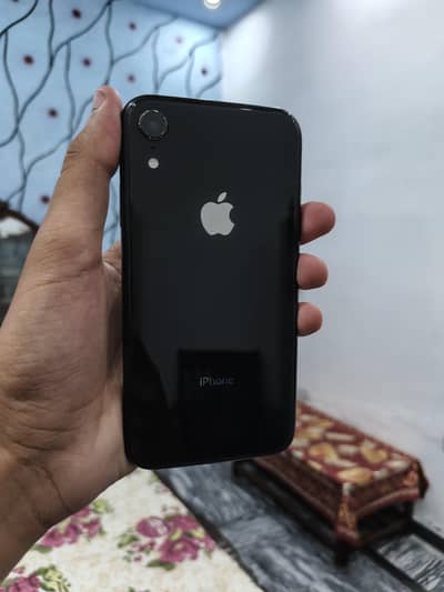 iPhone XR 64GB factory unlock