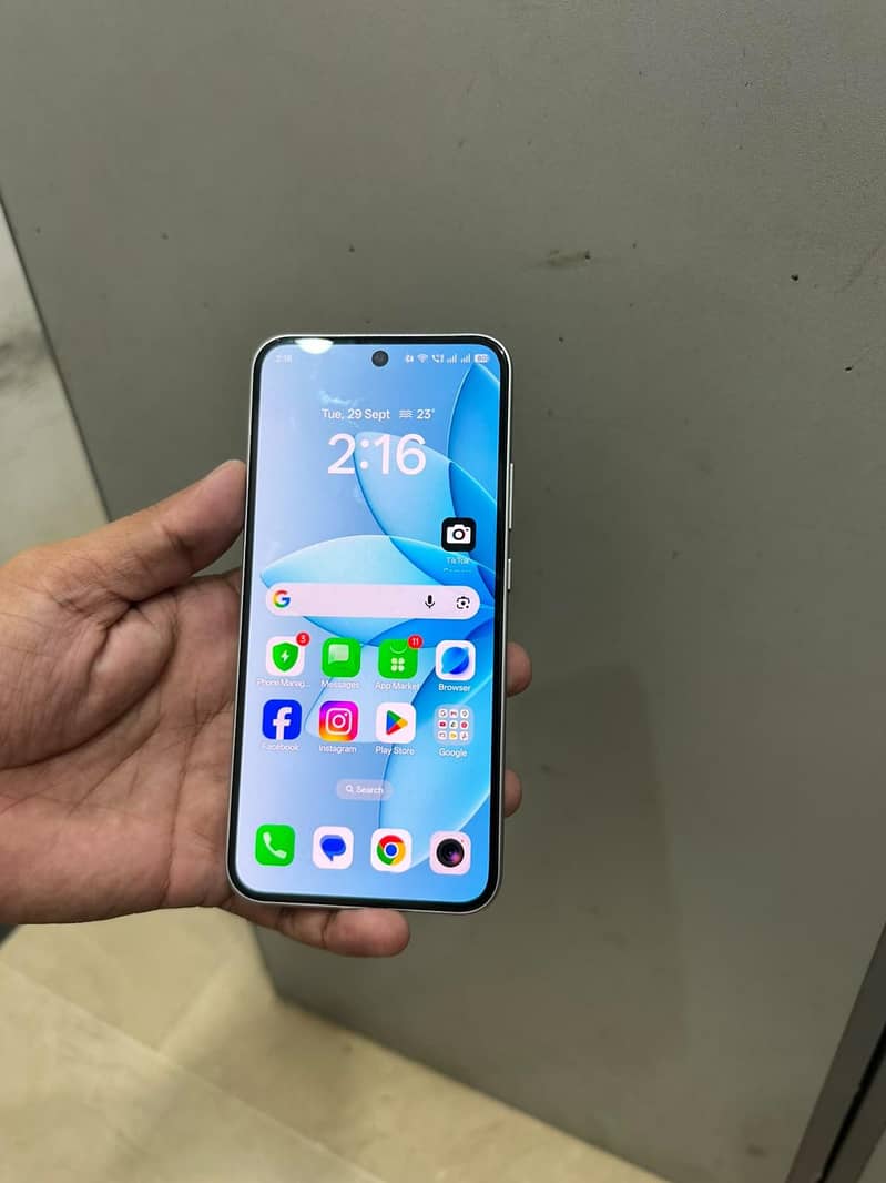 OPPO A6s 3