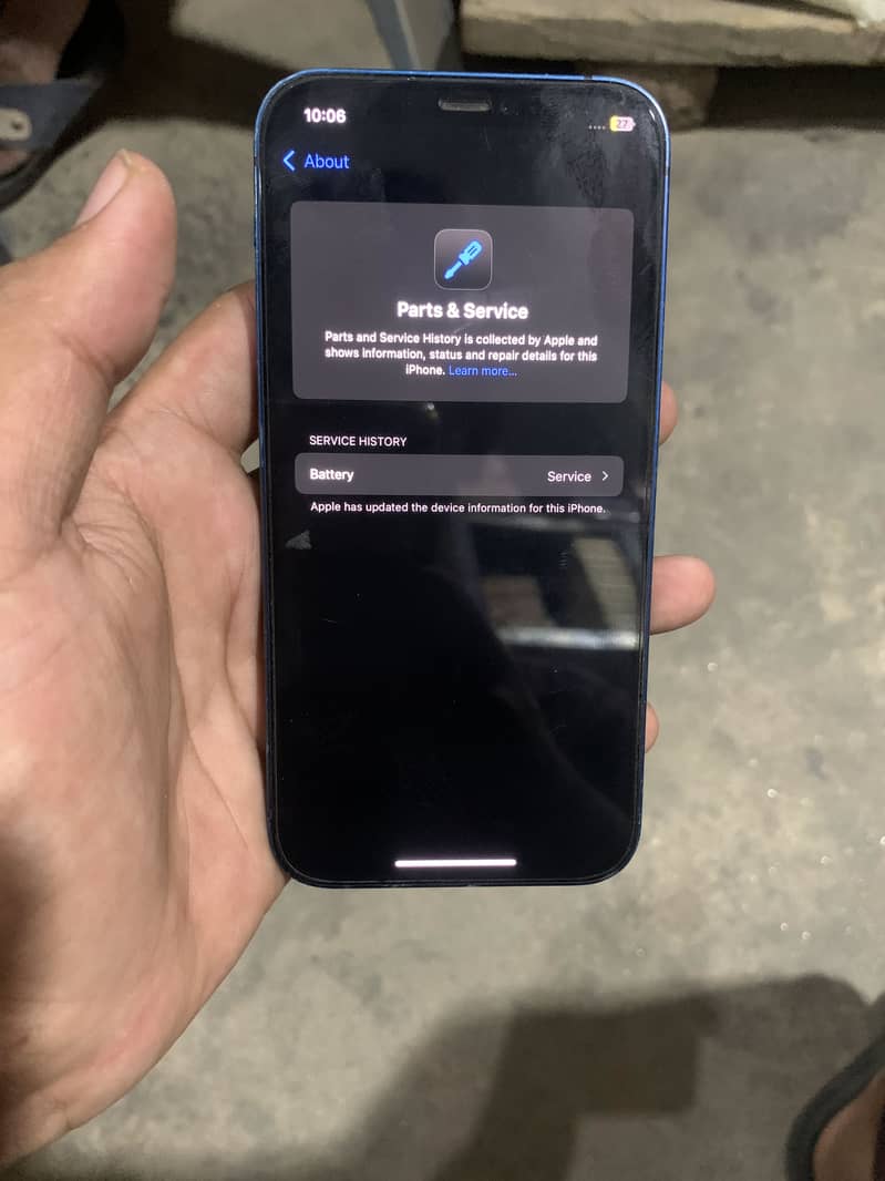 Apple iPhone 12 1